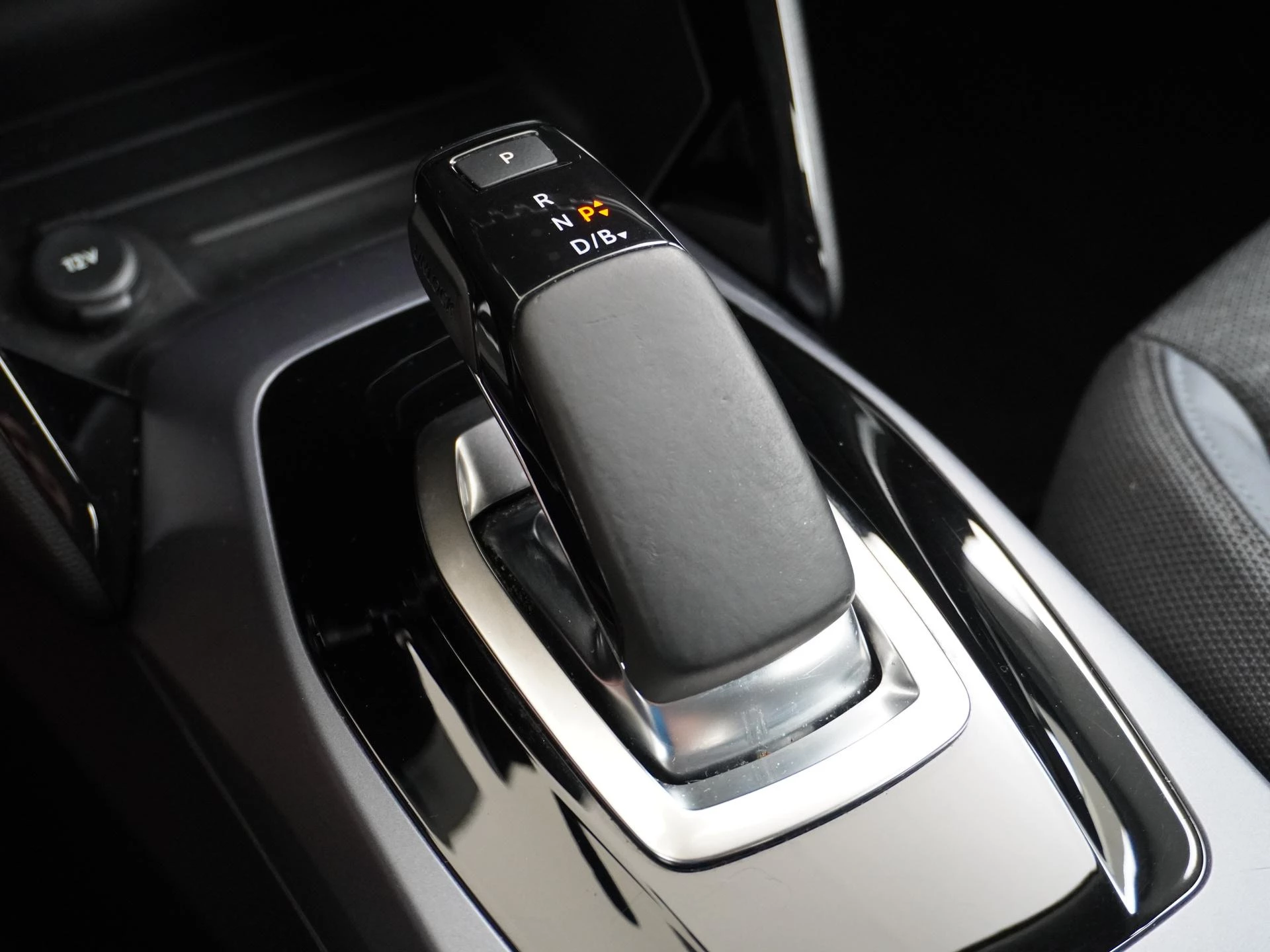 Hoofdafbeelding Peugeot e-2008