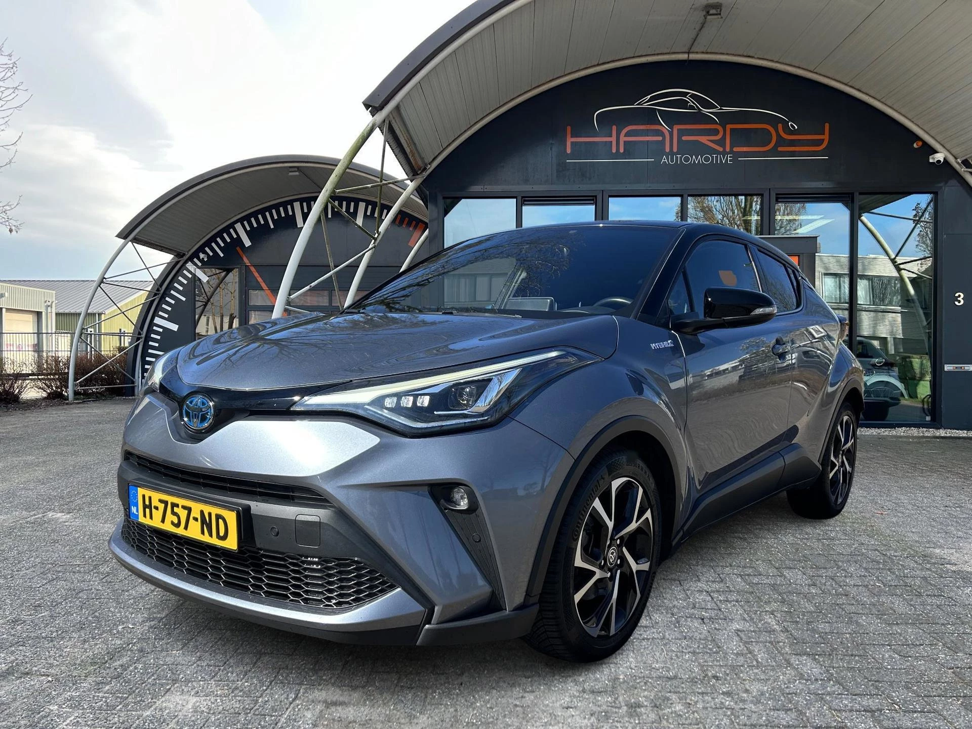 Hoofdafbeelding Toyota C-HR