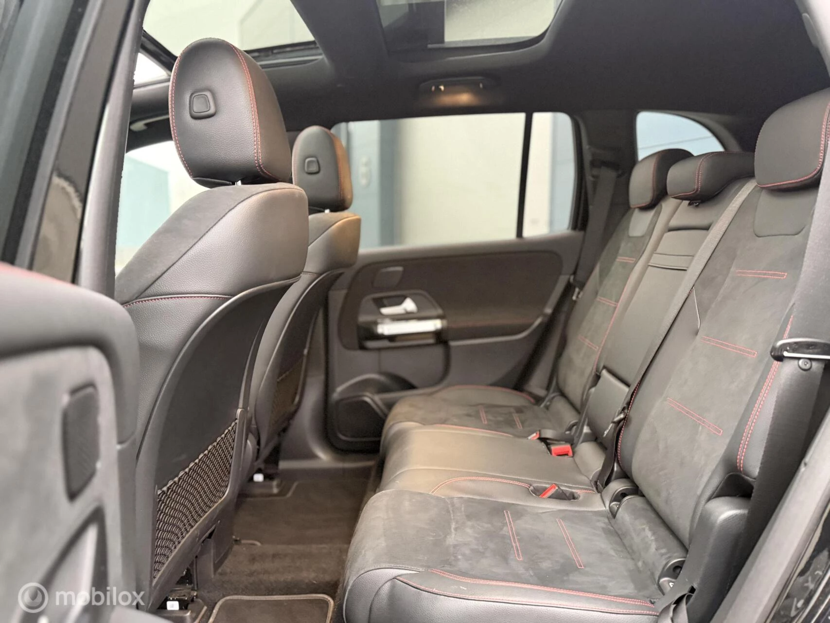 Hoofdafbeelding Mercedes-Benz EQB