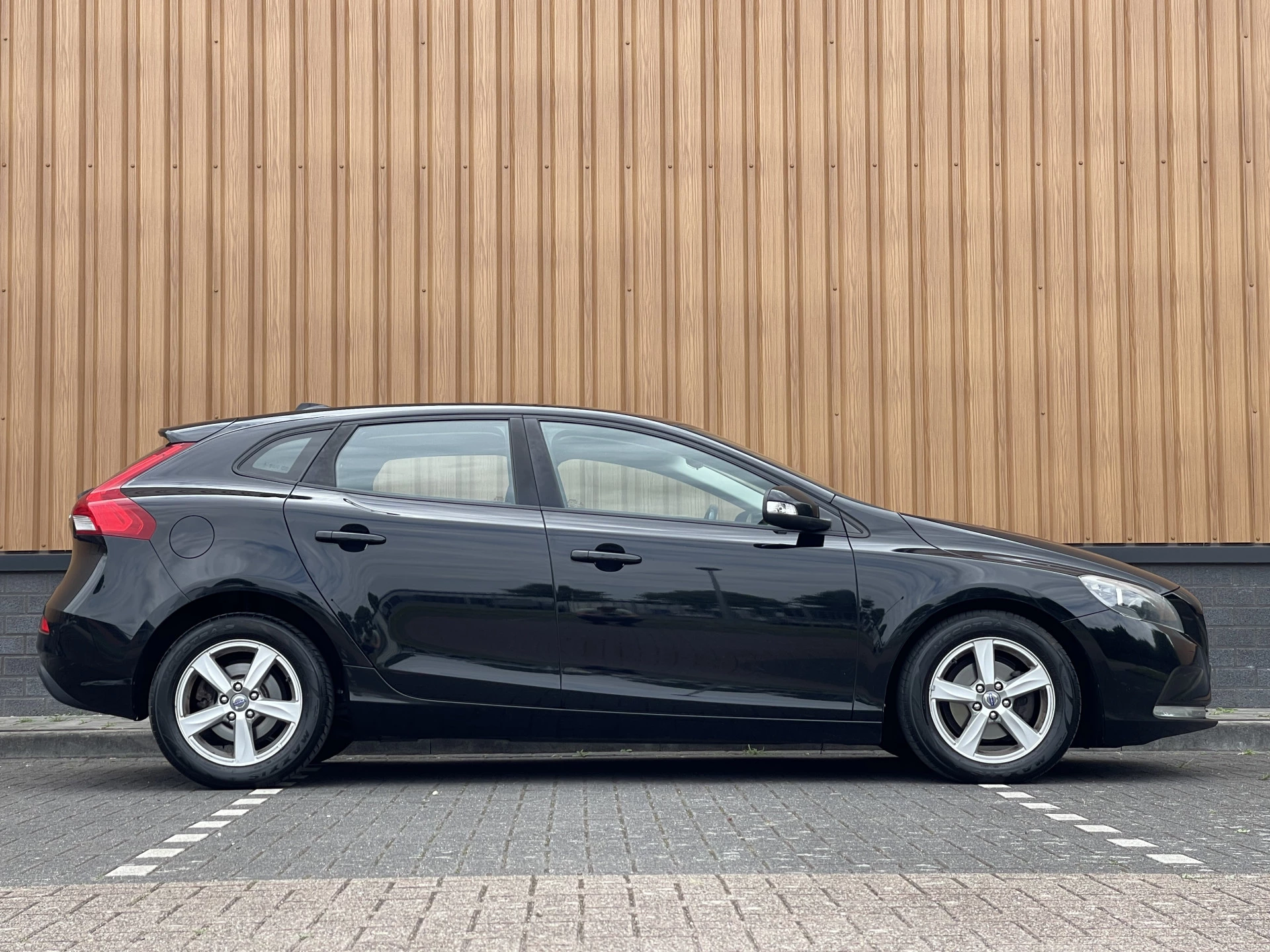 Hoofdafbeelding Volvo V40
