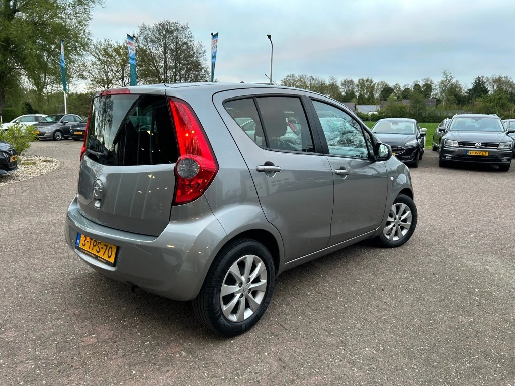 Hoofdafbeelding Opel Agila