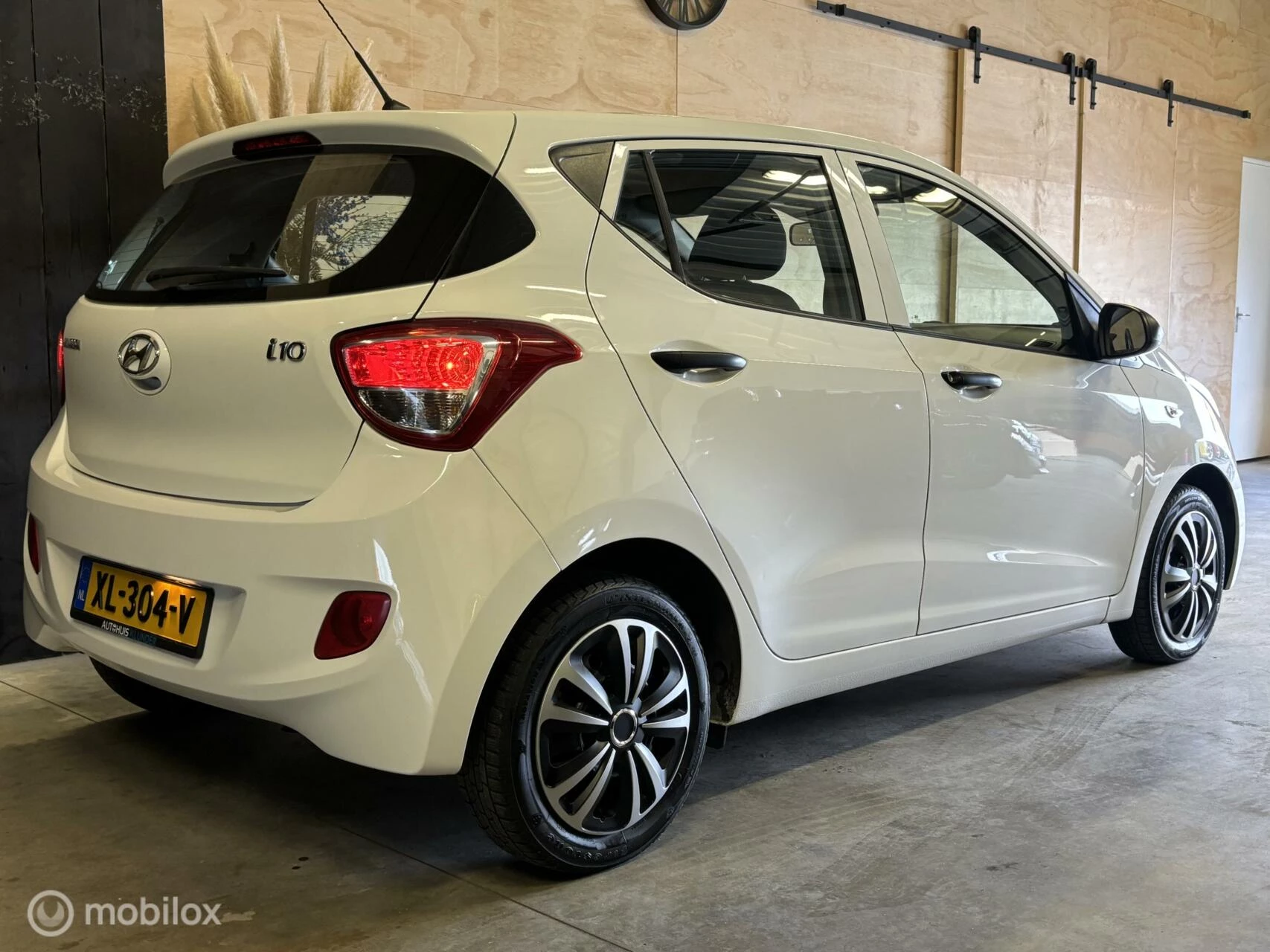 Hoofdafbeelding Hyundai i10