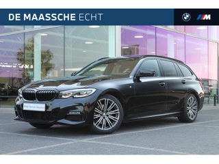 Hoofdafbeelding BMW 3 Serie BMW 3 Serie Touring 320i Executive M Sport Automaat / Panoramadak / Achteruitrijcamera / LED / Parking Assistant / M Sportonderstel / Live Cockpit Professional