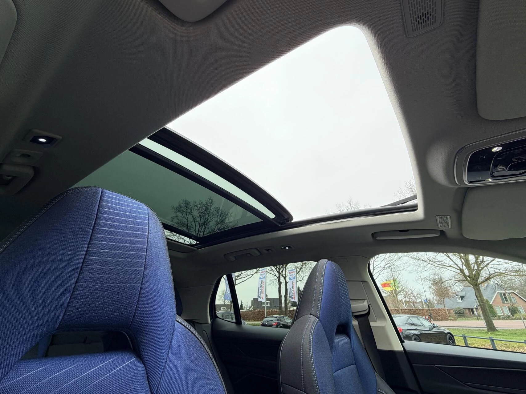 Hoofdafbeelding Lynk & Co 01