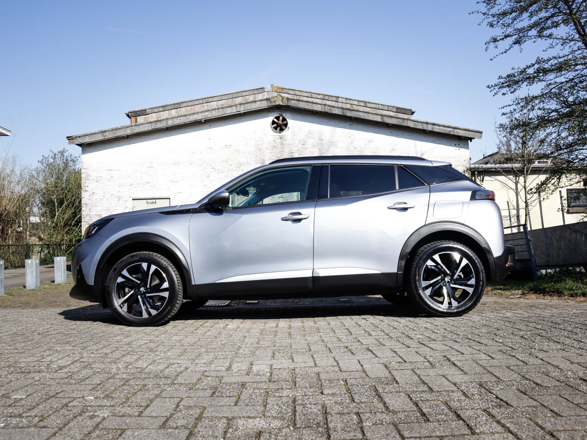 Hoofdafbeelding Peugeot e-2008