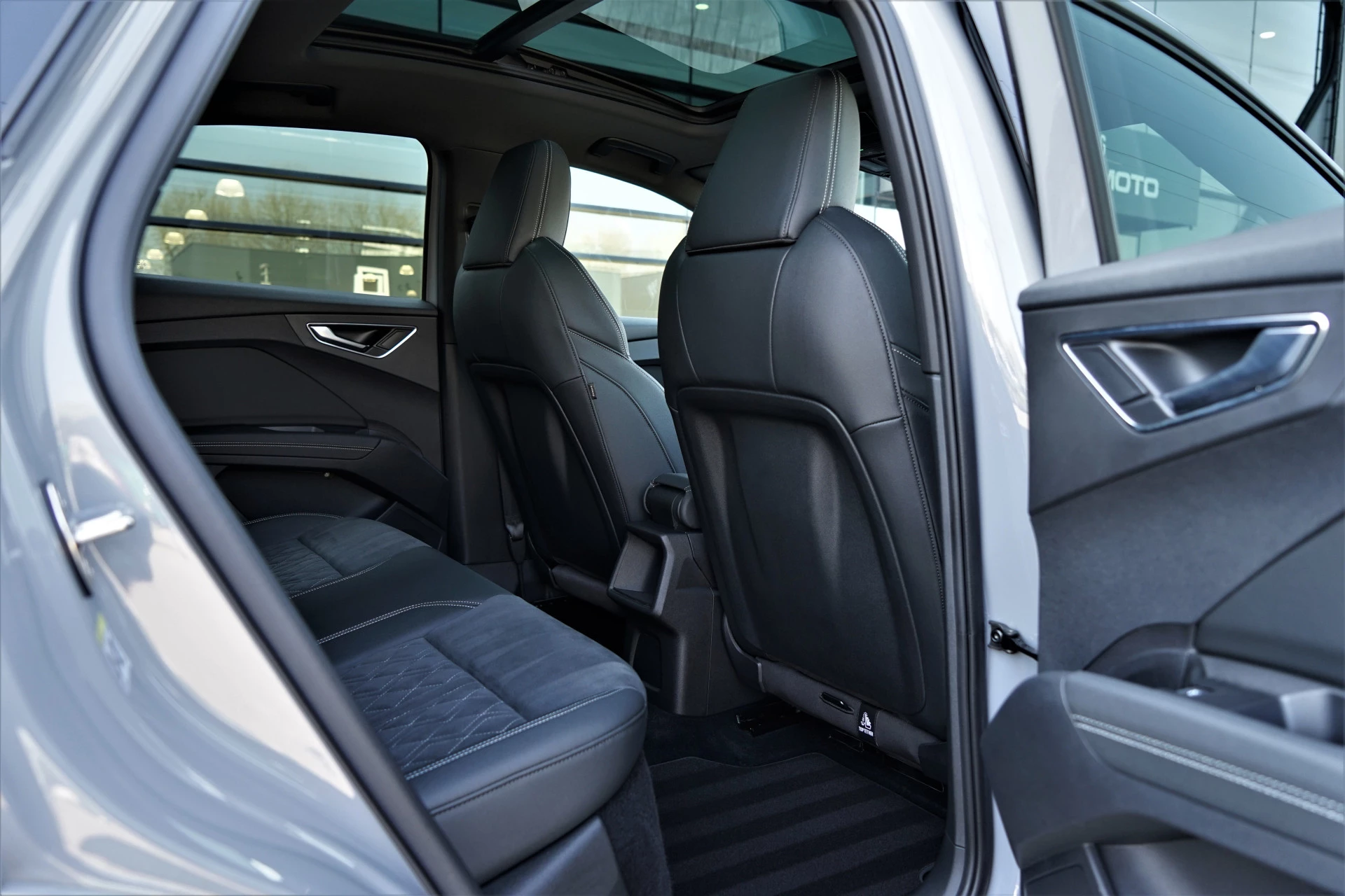 Hoofdafbeelding Audi Q4 Sportback e-tron