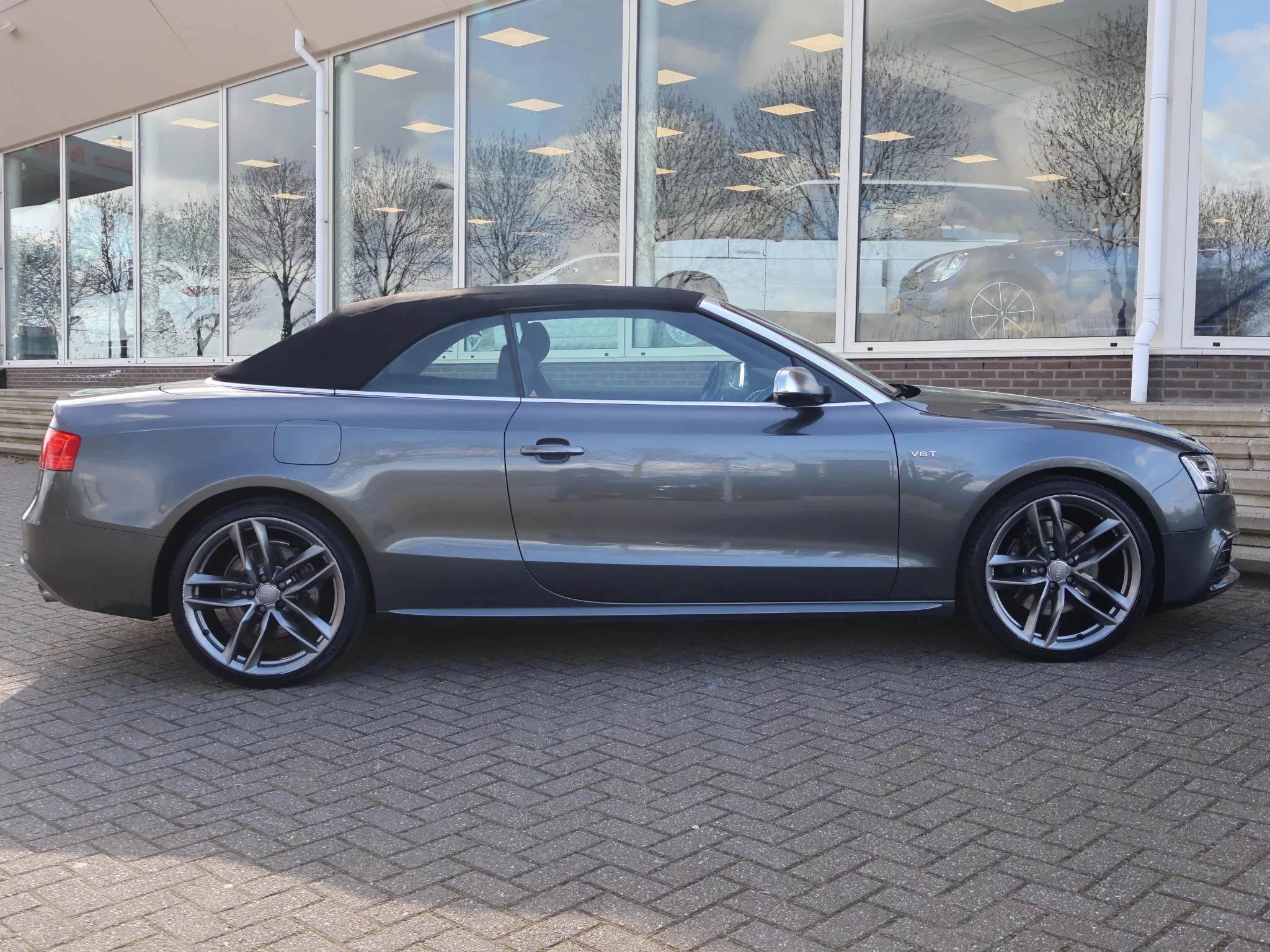 Hoofdafbeelding Audi S5