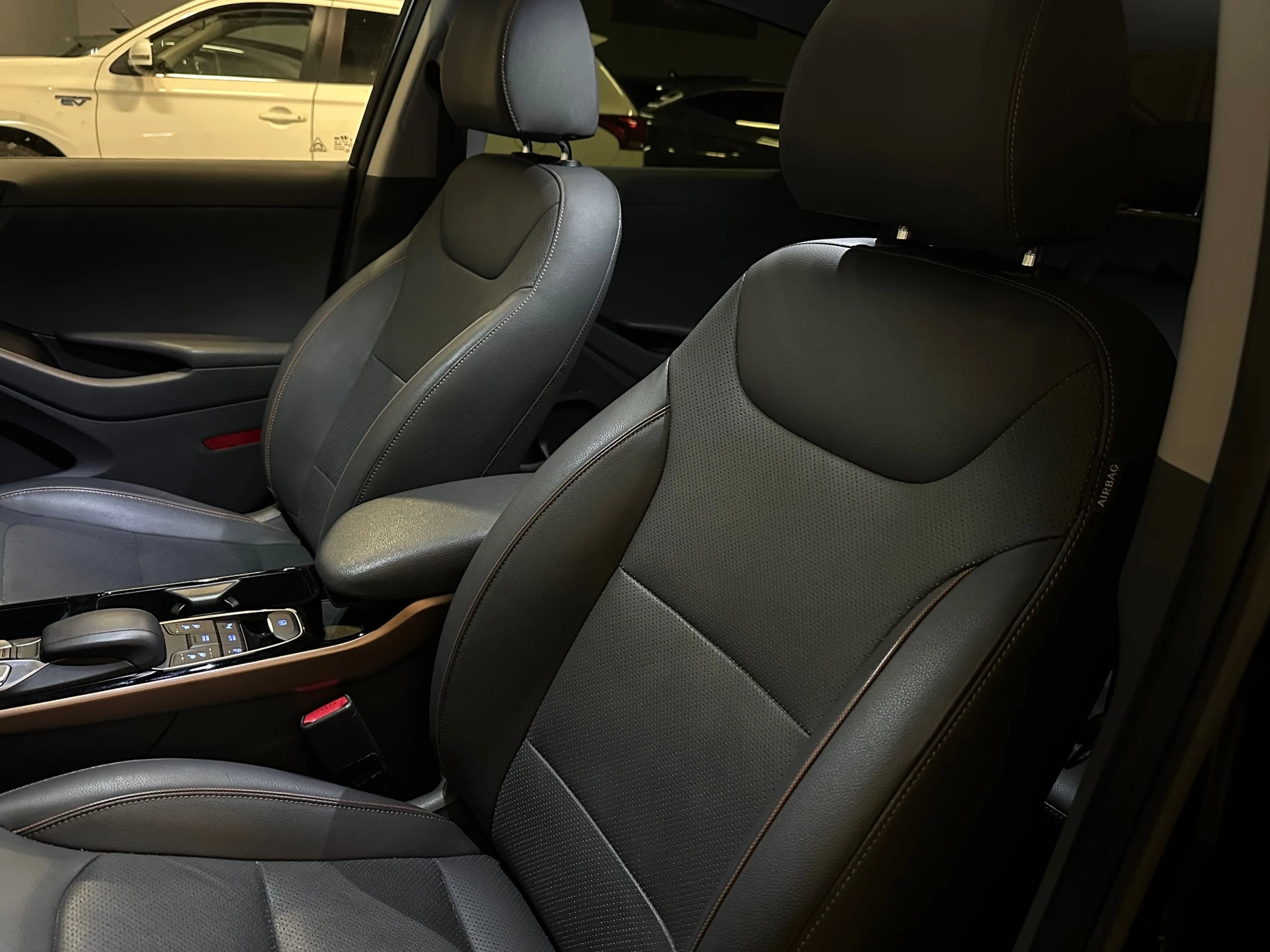 Hoofdafbeelding Hyundai IONIQ