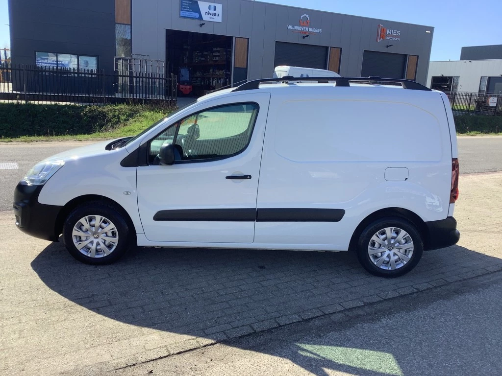 Hoofdafbeelding Peugeot Partner