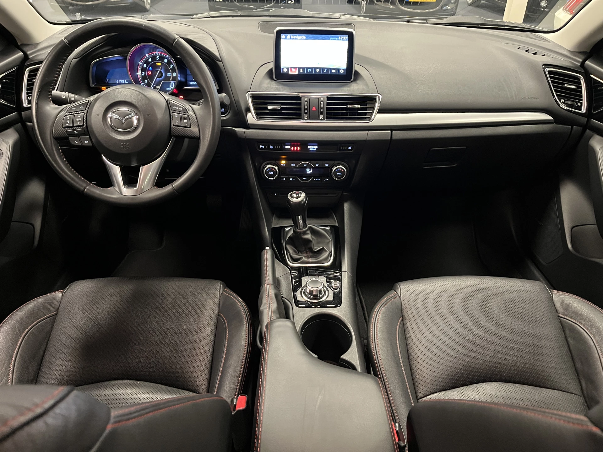 Hoofdafbeelding Mazda 3