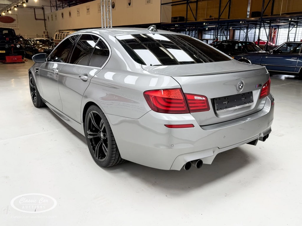 Hoofdafbeelding BMW M5