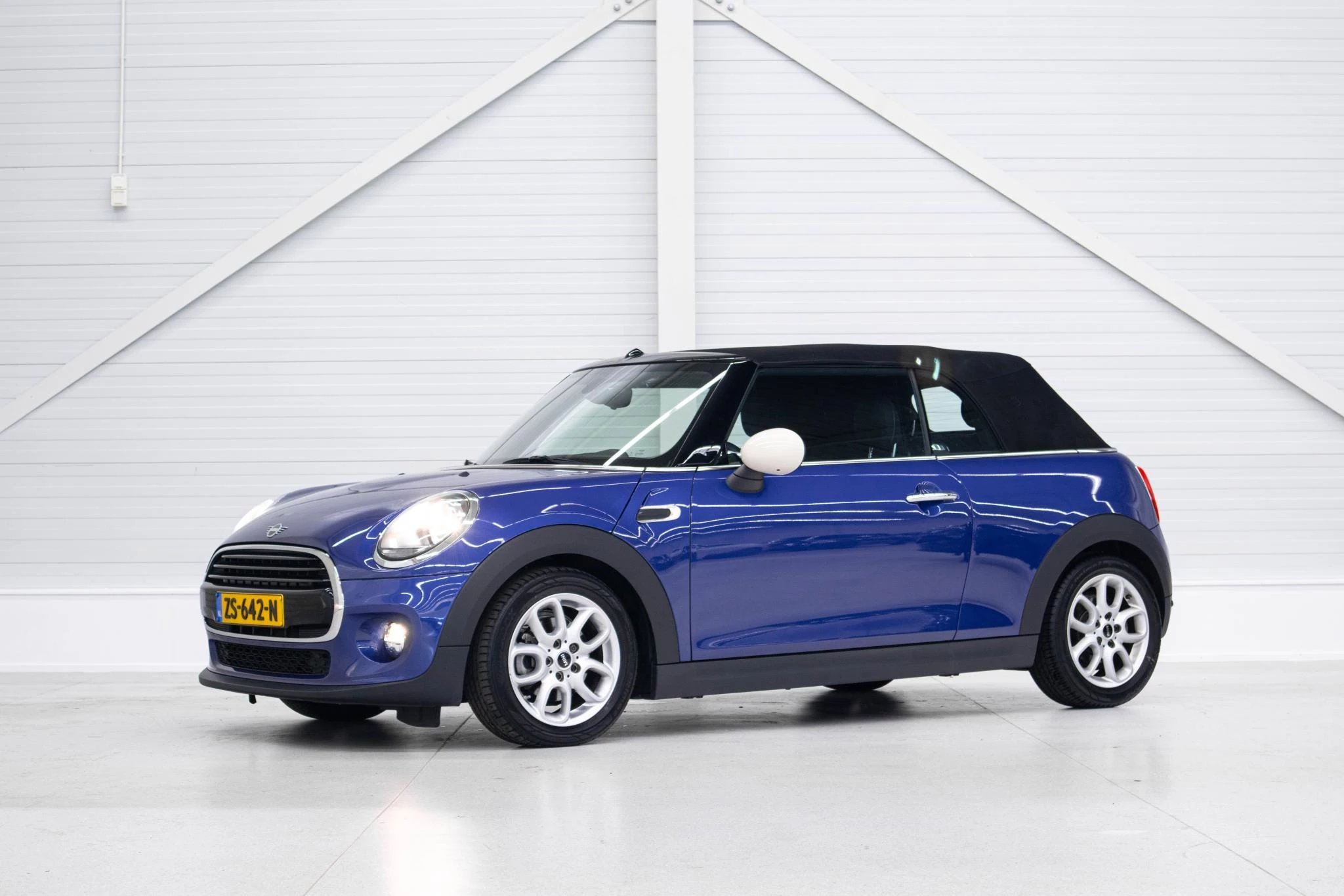 Hoofdafbeelding MINI Cooper Cabrio