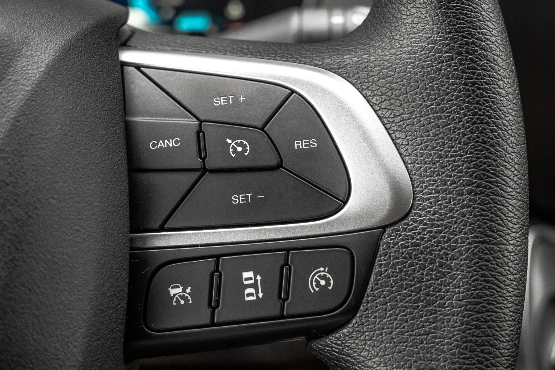 Hoofdafbeelding Iveco 35S18 | 3.0L 180PK | Automaat | NW MODEL | 3.5T Trekgewicht | Camera | Carplay | Climate