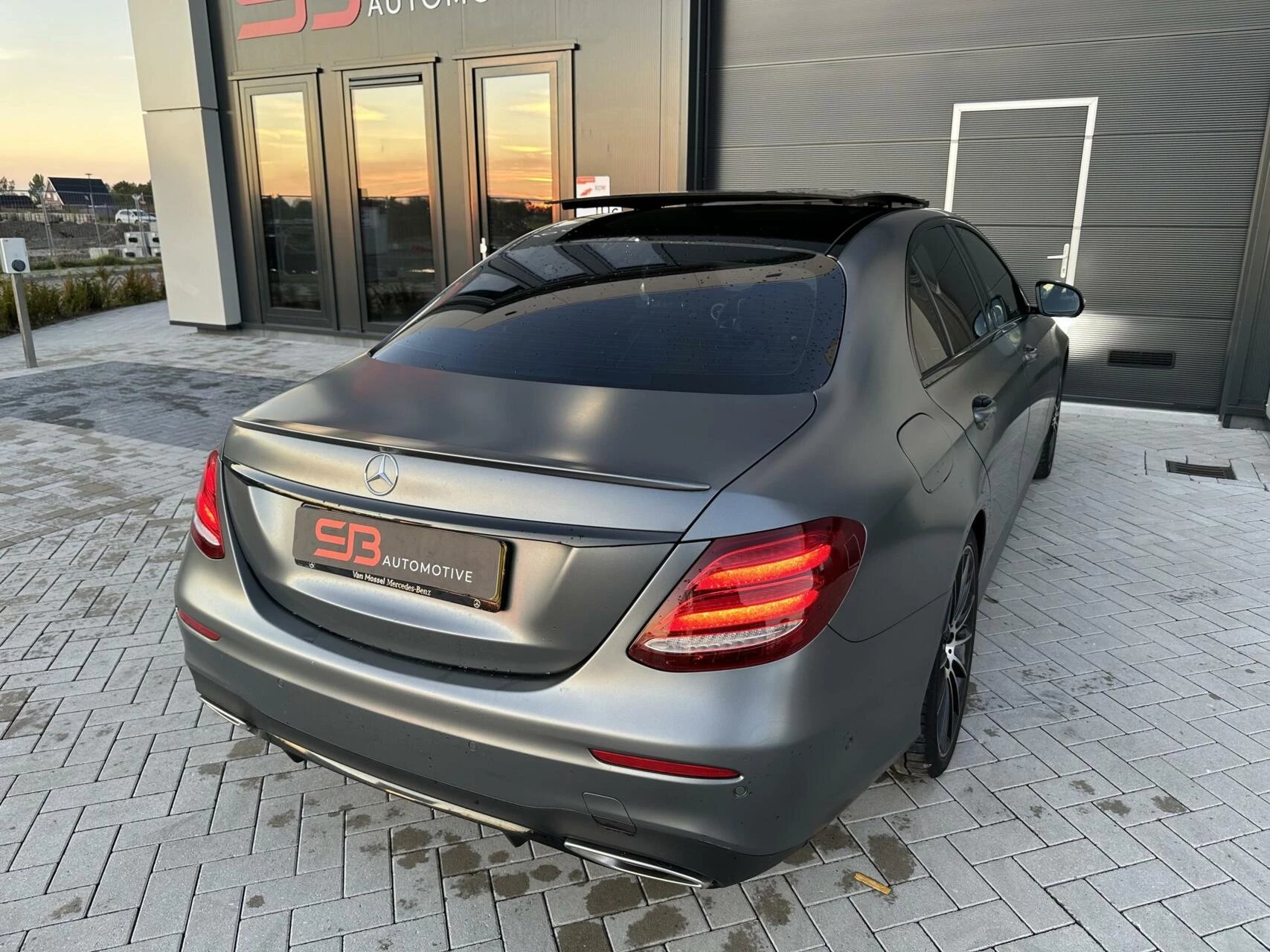 Hoofdafbeelding Mercedes-Benz E-Klasse