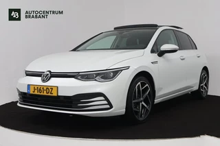 Volkswagen Golf 1.5 eTSI Style (PANORAMADAK, STOEL/STUUR VERWARMING, SFEERVERLICHTING, NAVIGATIE, CRUISE CONTROL ADAPTIEF)