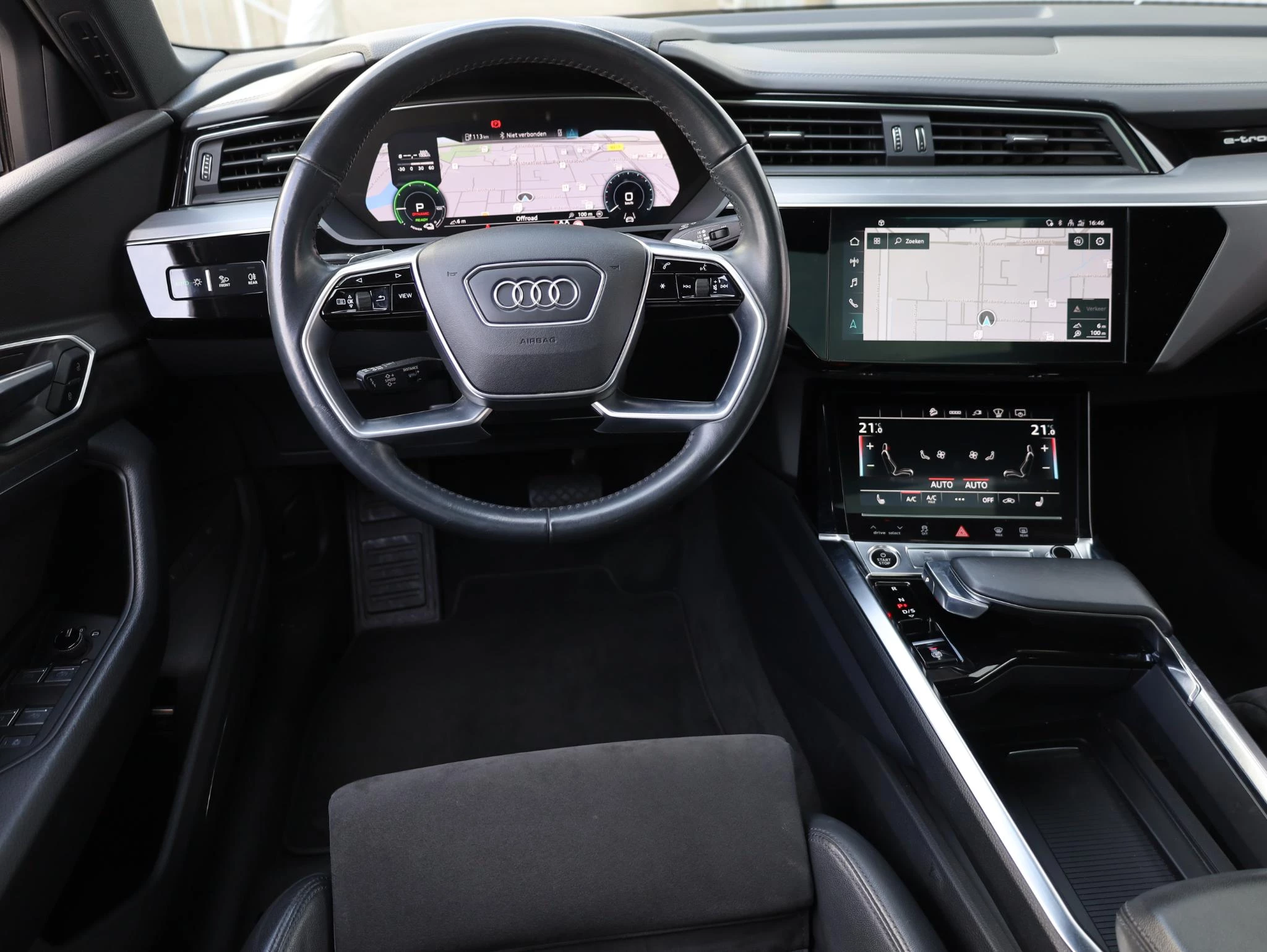 Hoofdafbeelding Audi e-tron