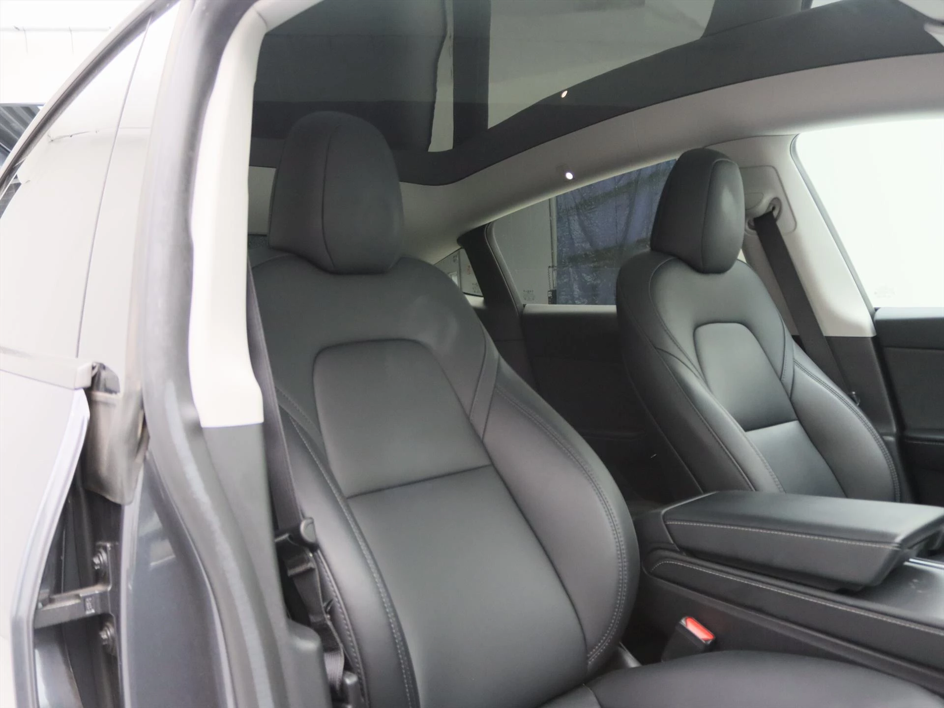 Hoofdafbeelding Tesla Model Y