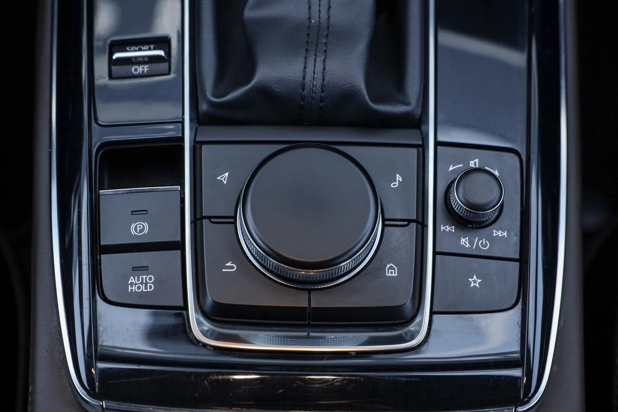 Hoofdafbeelding Mazda CX-30