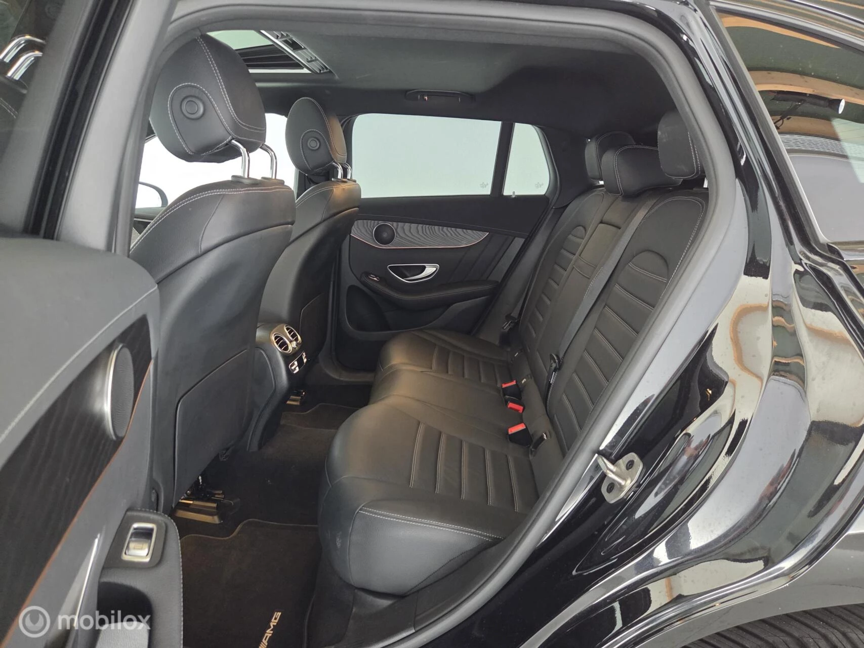 Hoofdafbeelding Mercedes-Benz EQC