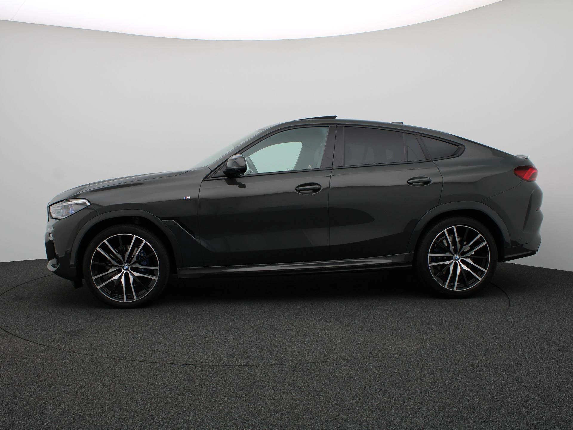 Hoofdafbeelding BMW X6