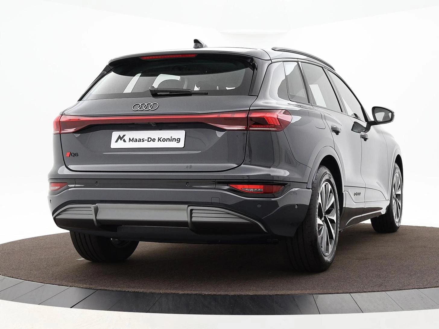 Hoofdafbeelding Audi Q6 e-tron