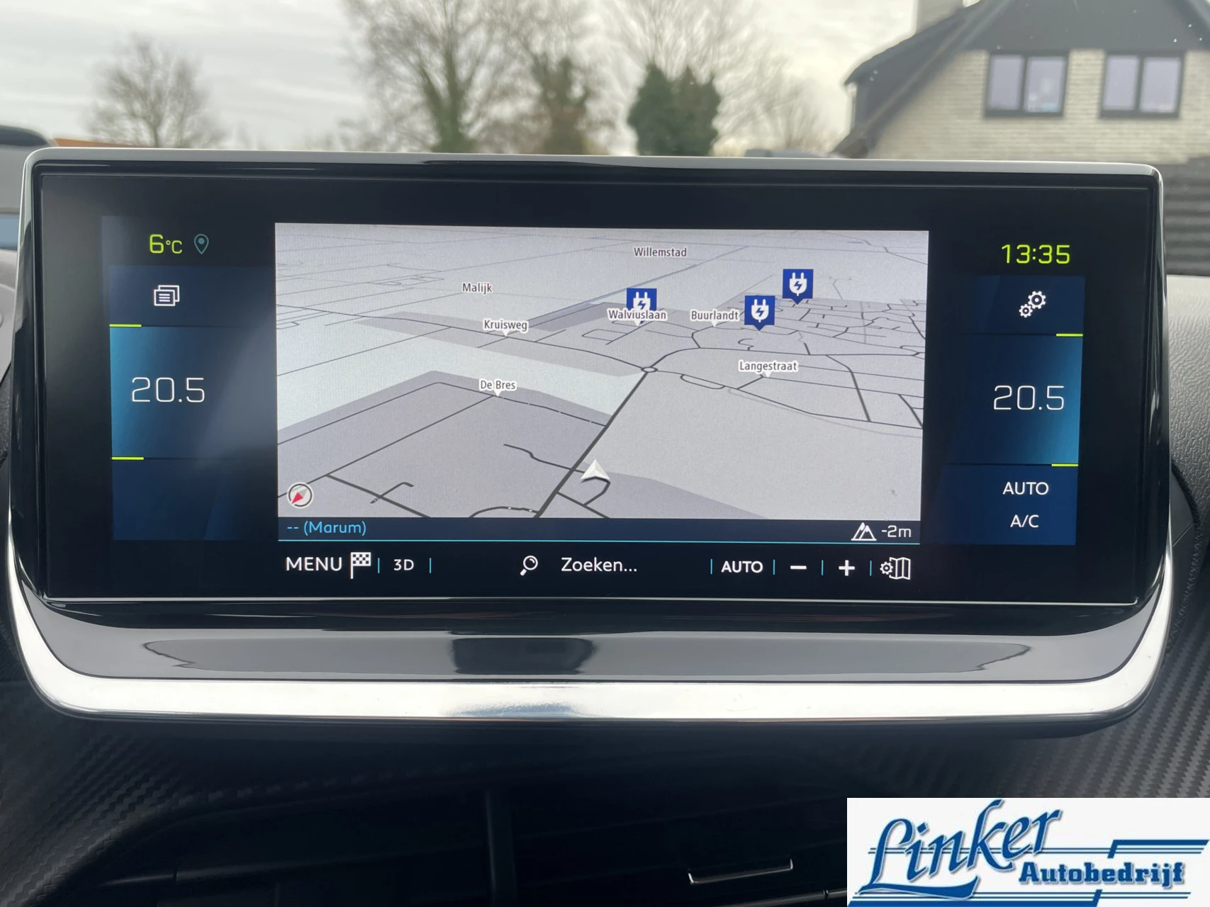 Hoofdafbeelding Peugeot e-208