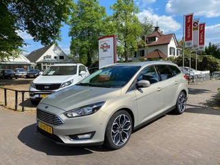 Ford Focus WAGON 1.0 FIRST EDITION / NAVI / TREKHAAK / 18'' LM-VELGEN / PDC