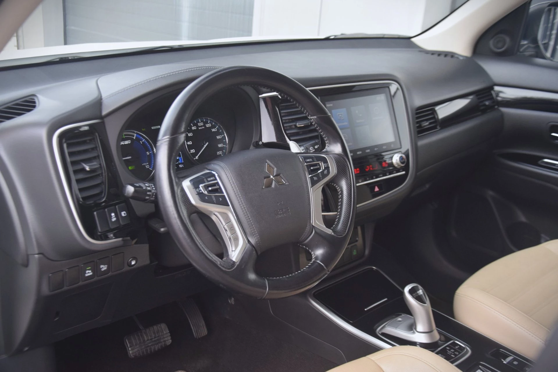 Hoofdafbeelding Mitsubishi Outlander