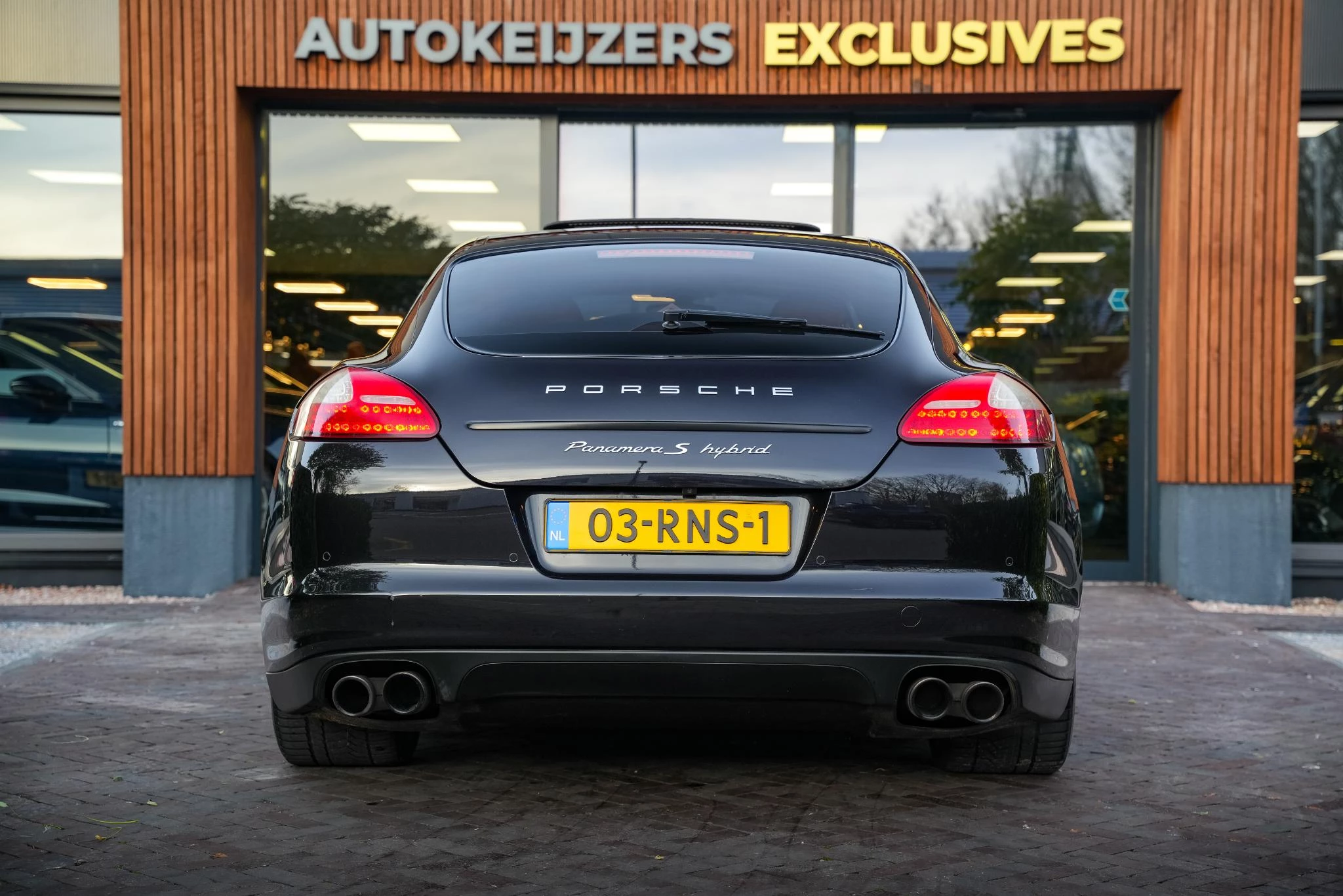 Hoofdafbeelding Porsche Panamera