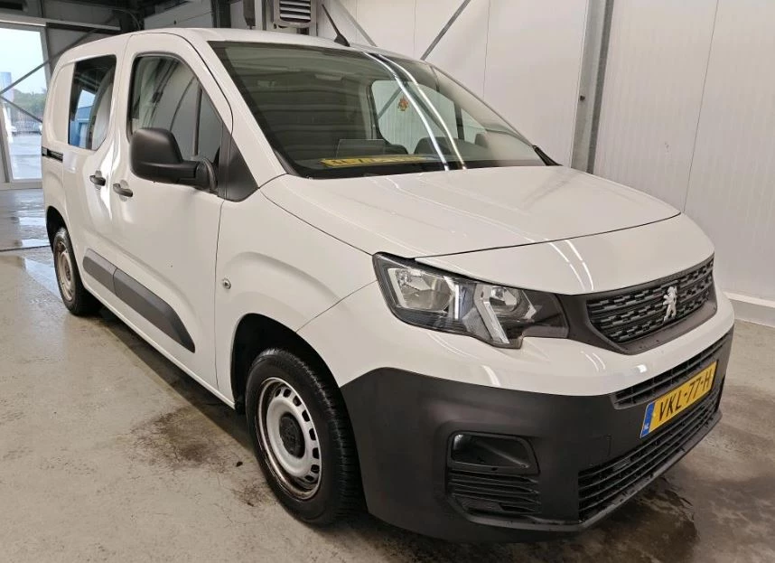 Hoofdafbeelding Peugeot Partner