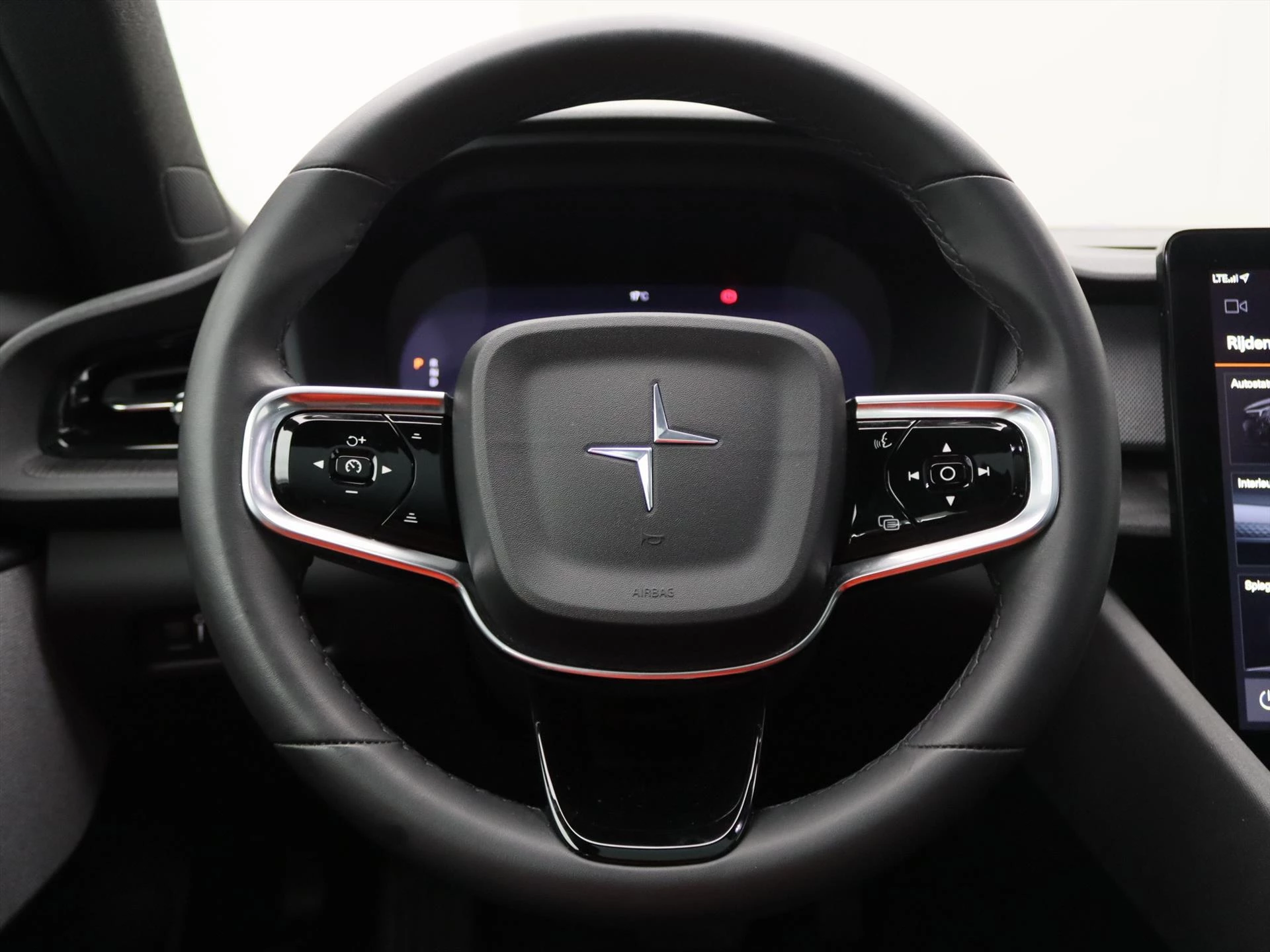 Hoofdafbeelding Polestar 2