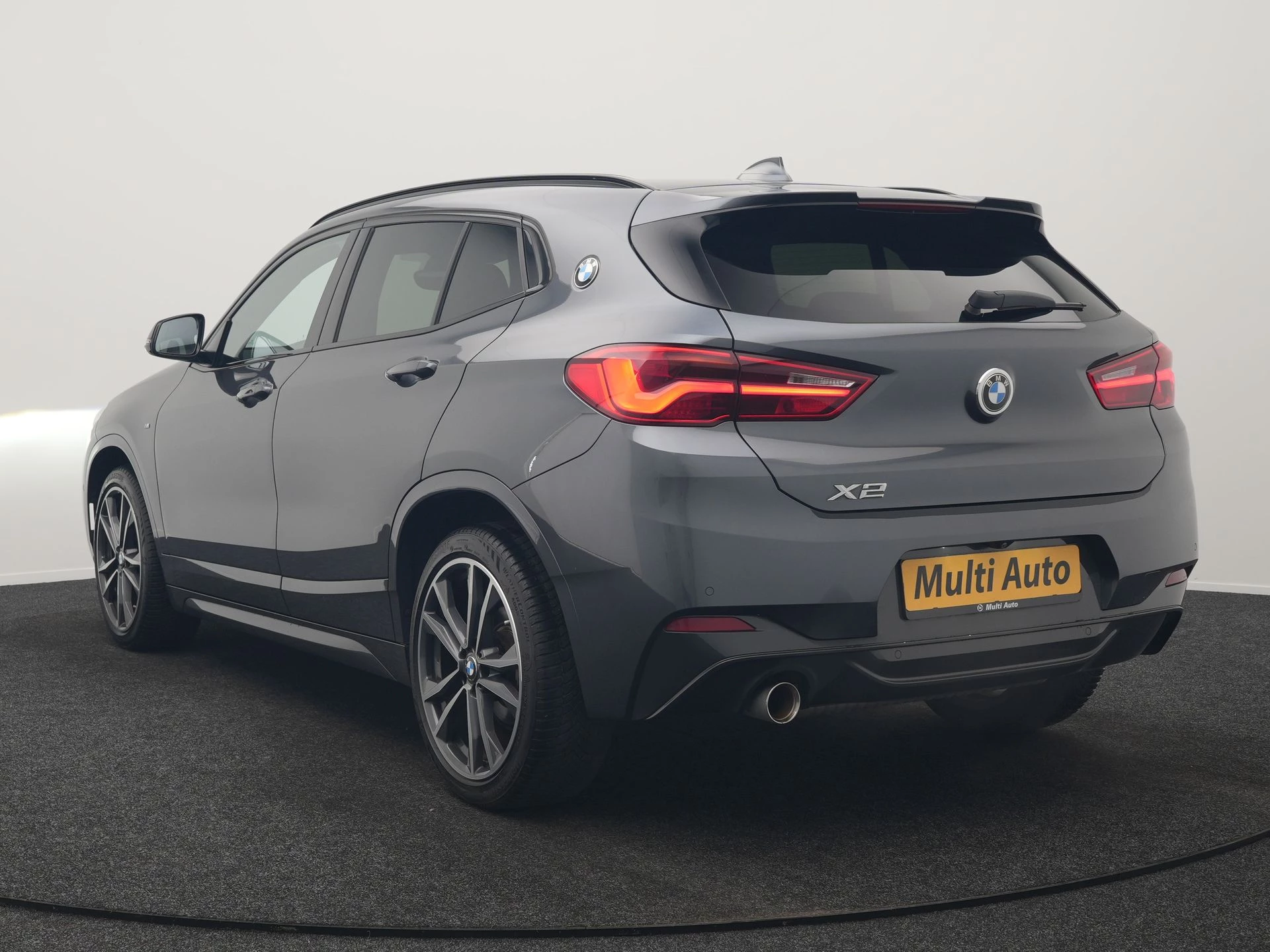 Hoofdafbeelding BMW X2