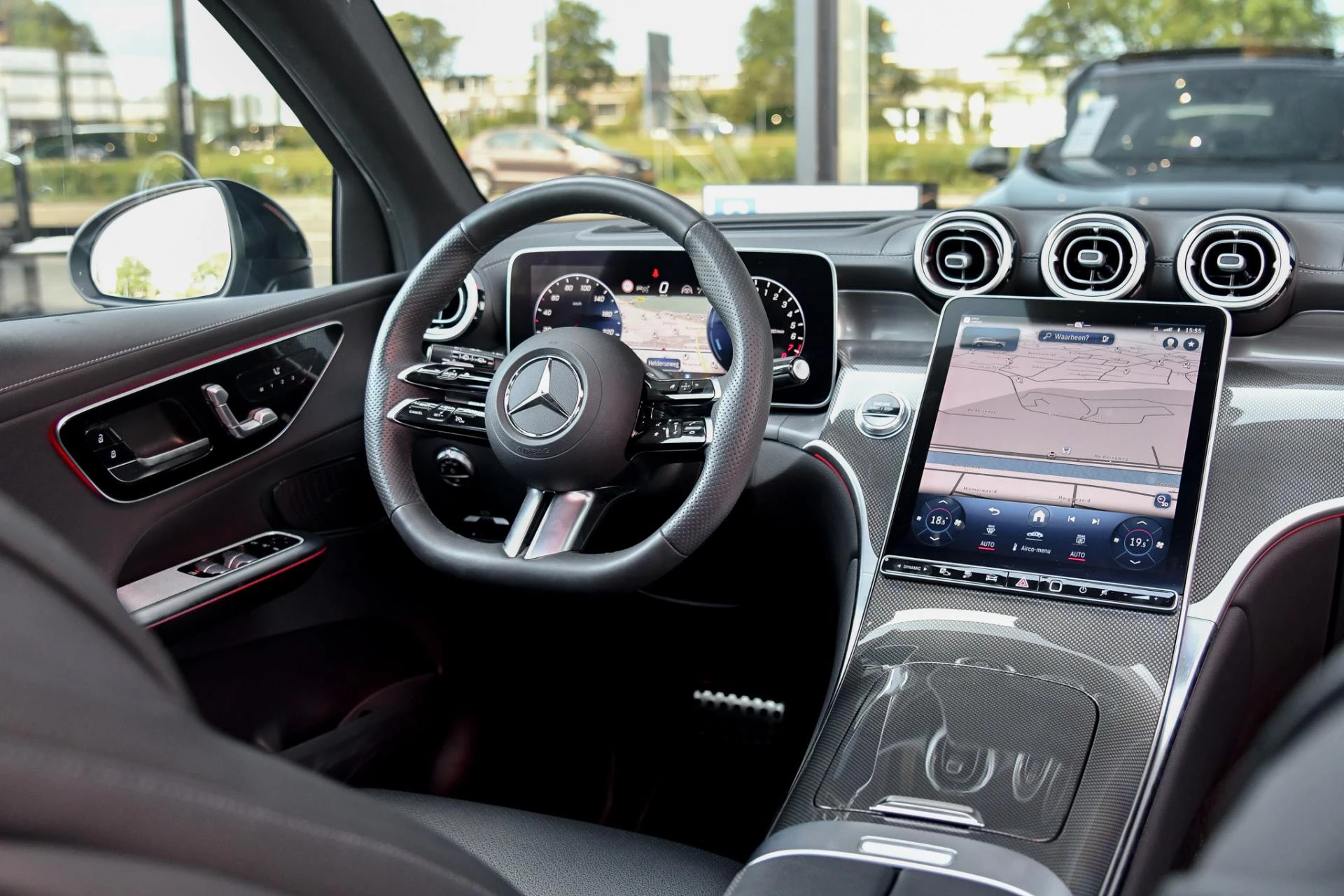 Hoofdafbeelding Mercedes-Benz GLC