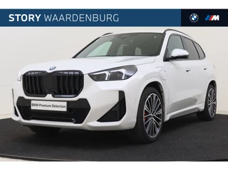 BMW X1 xDrive30e High Executive M Sport Automaat / Sportstoelen / Stoelverwarming / Adaptief M Onderstel / Adaptieve LED / Parking Assistant Plus / Live Cockpit Professional