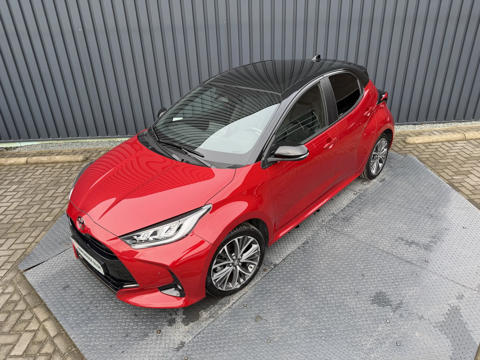 Hoofdafbeelding Toyota Yaris