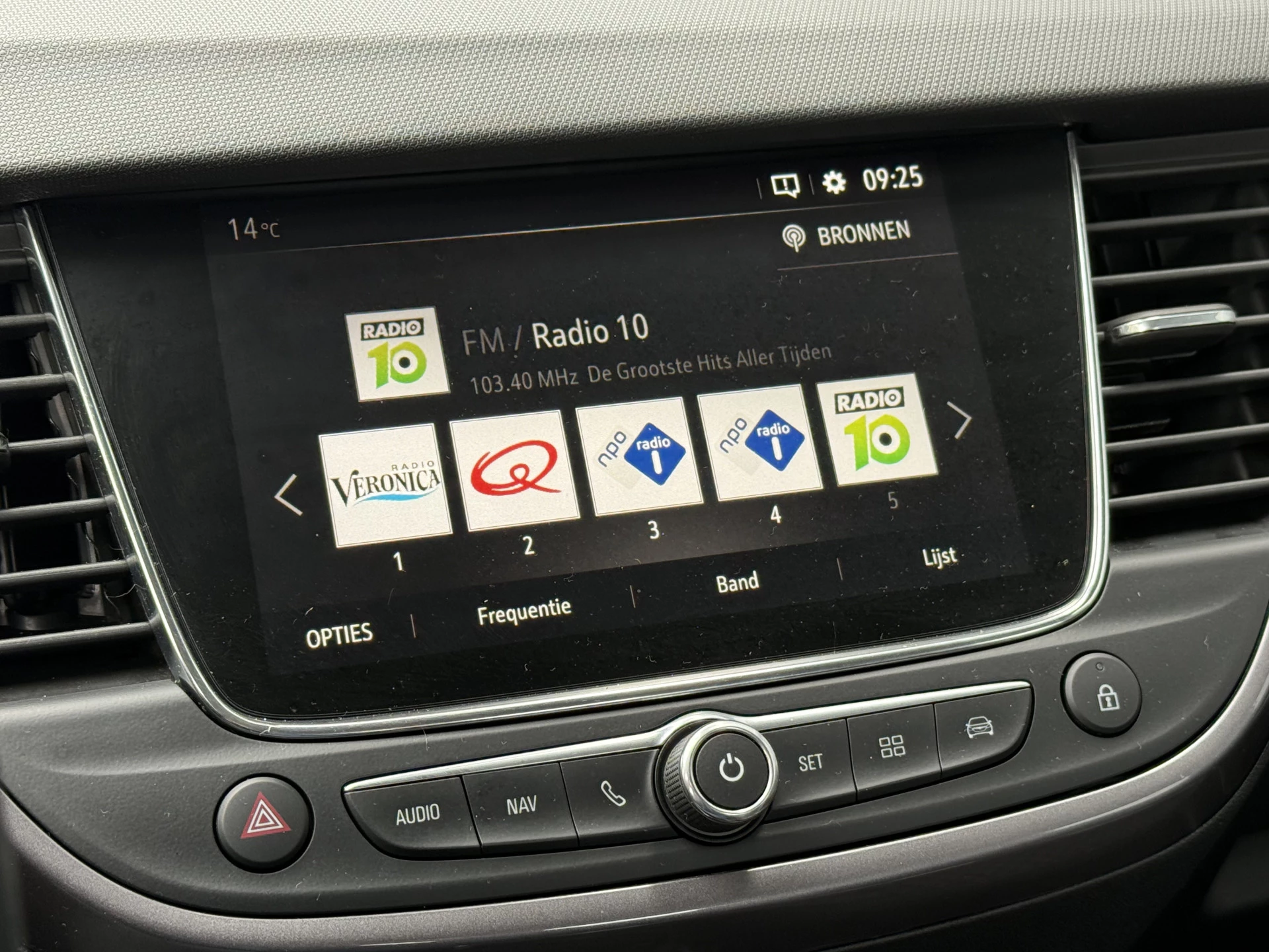Hoofdafbeelding Opel Crossland X