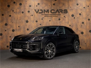 Porsche Cayenne Coupé 3.0 E-Hybrid | 18-weg | ACC | 4-wielsturing | Head-up | 360° | Bijrijdersdisplay | SportDesign |