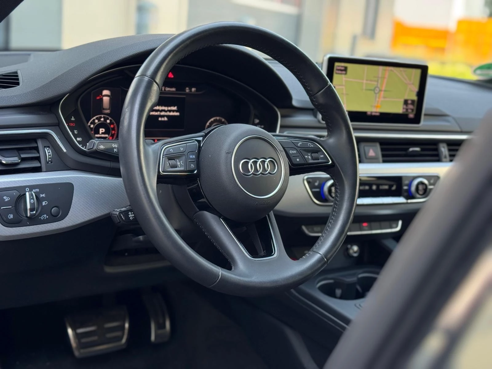Hoofdafbeelding Audi A4
