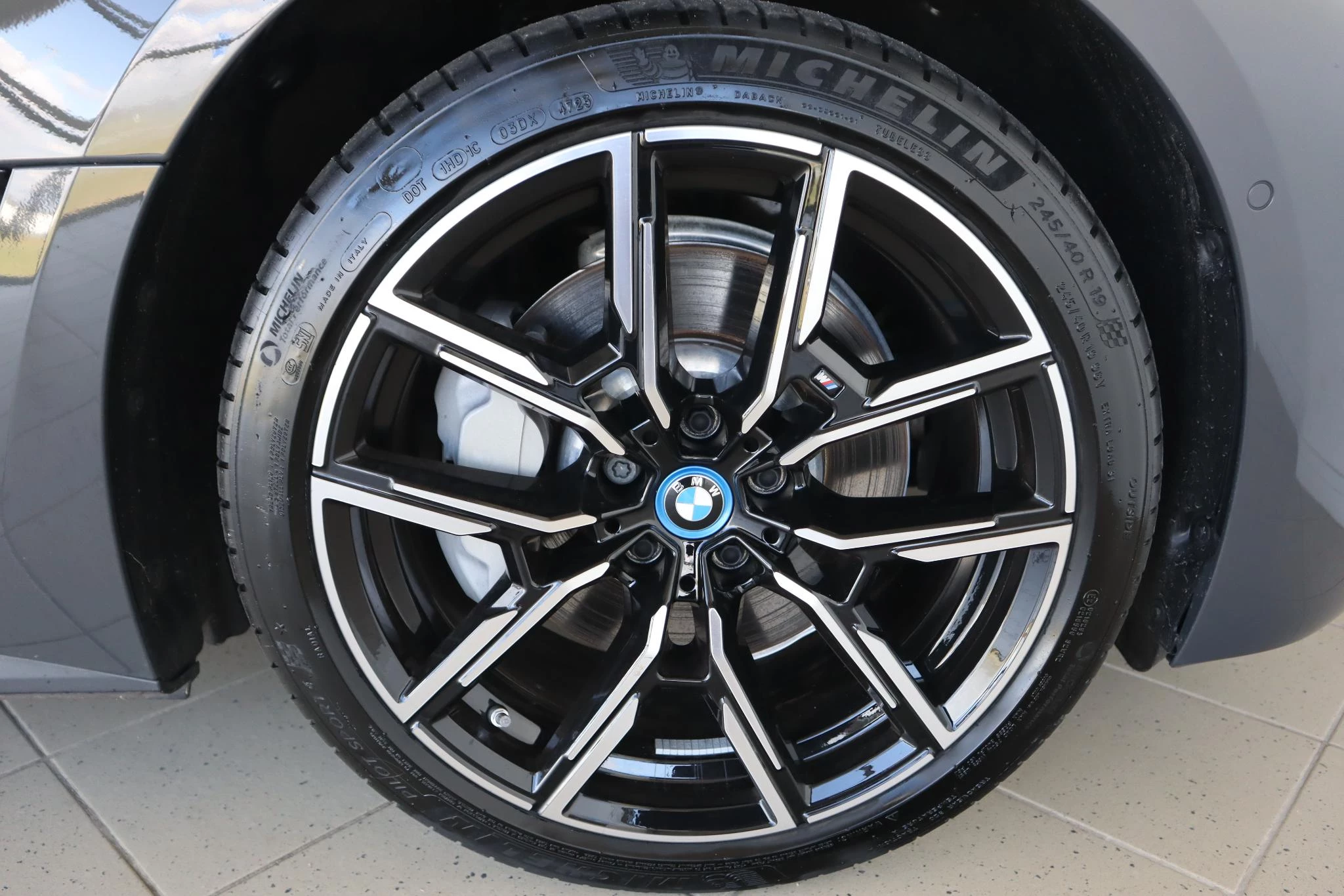 Hoofdafbeelding BMW i4