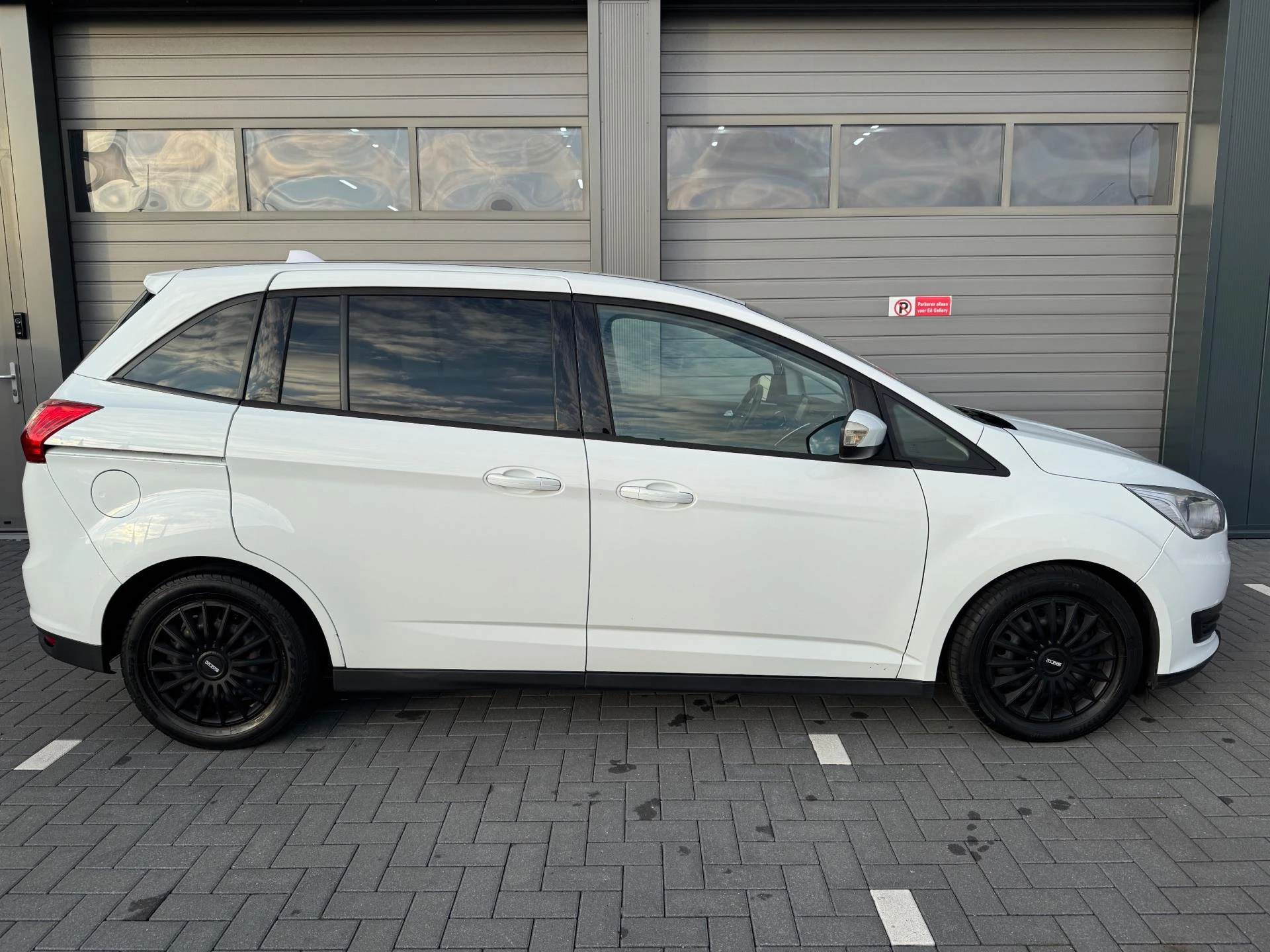 Hoofdafbeelding Ford Grand C-Max