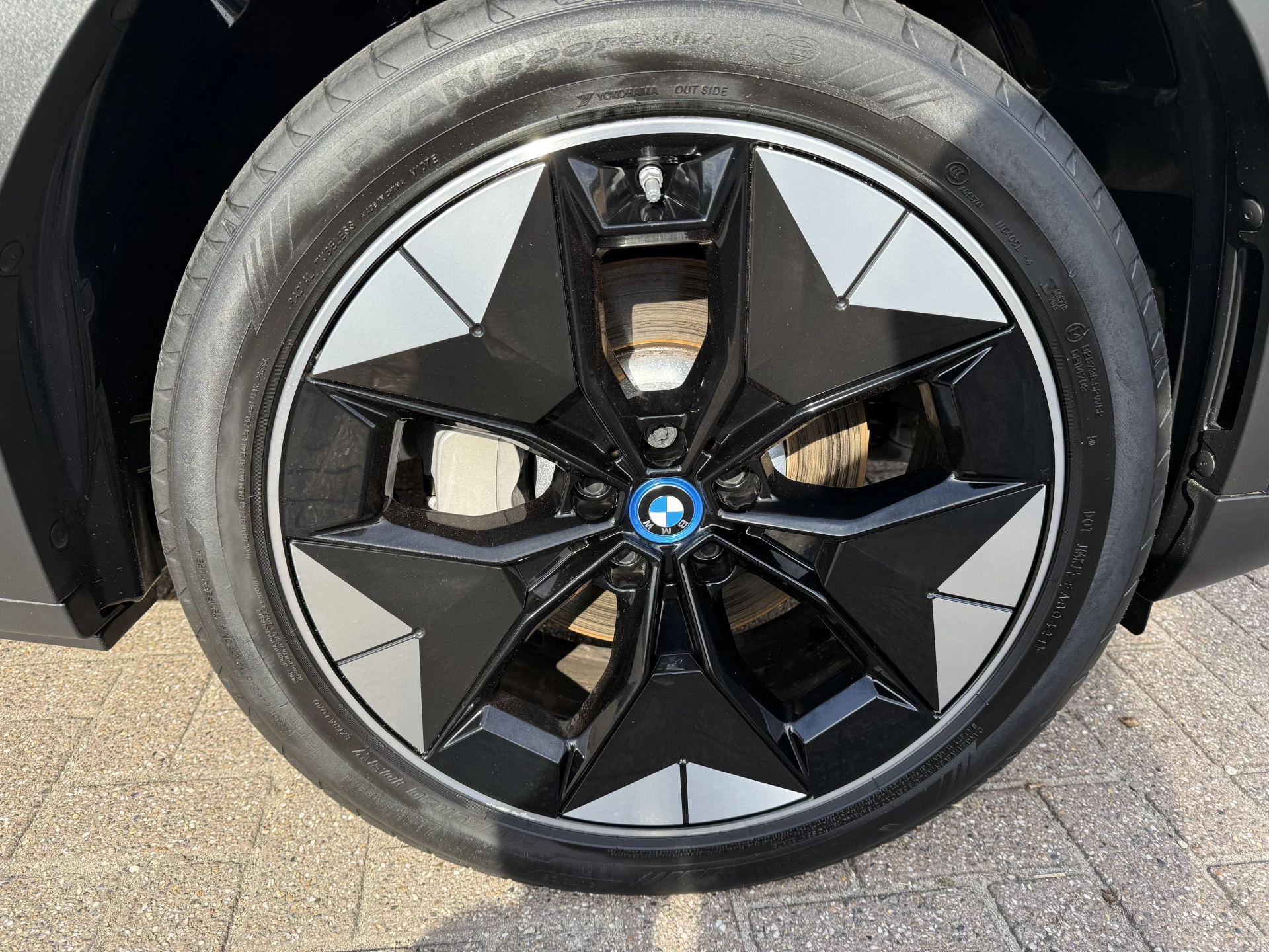 Hoofdafbeelding BMW iX3