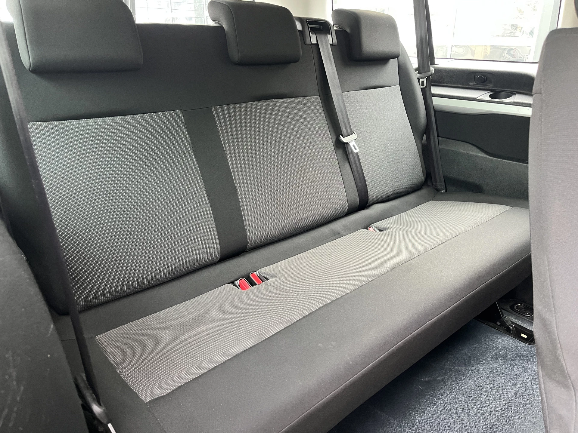 Hoofdafbeelding Peugeot Traveller