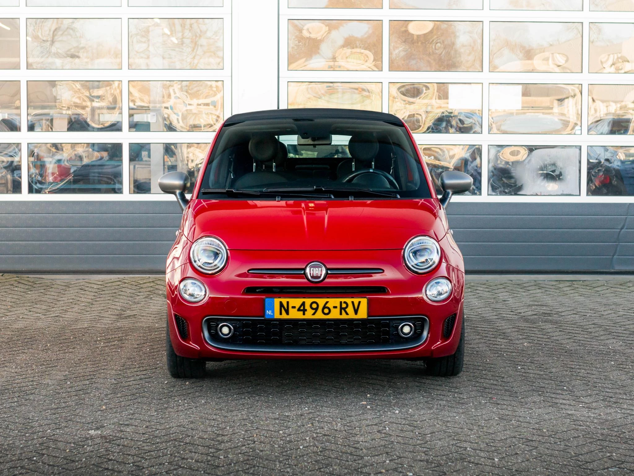 Hoofdafbeelding Fiat 500C