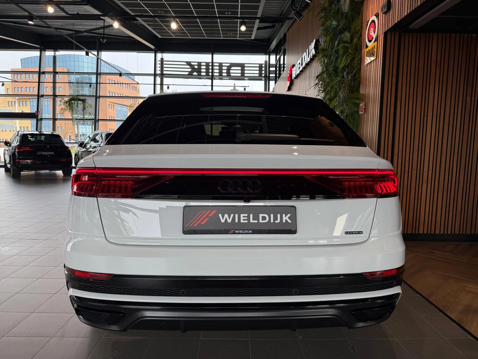 Hoofdafbeelding Audi Q8