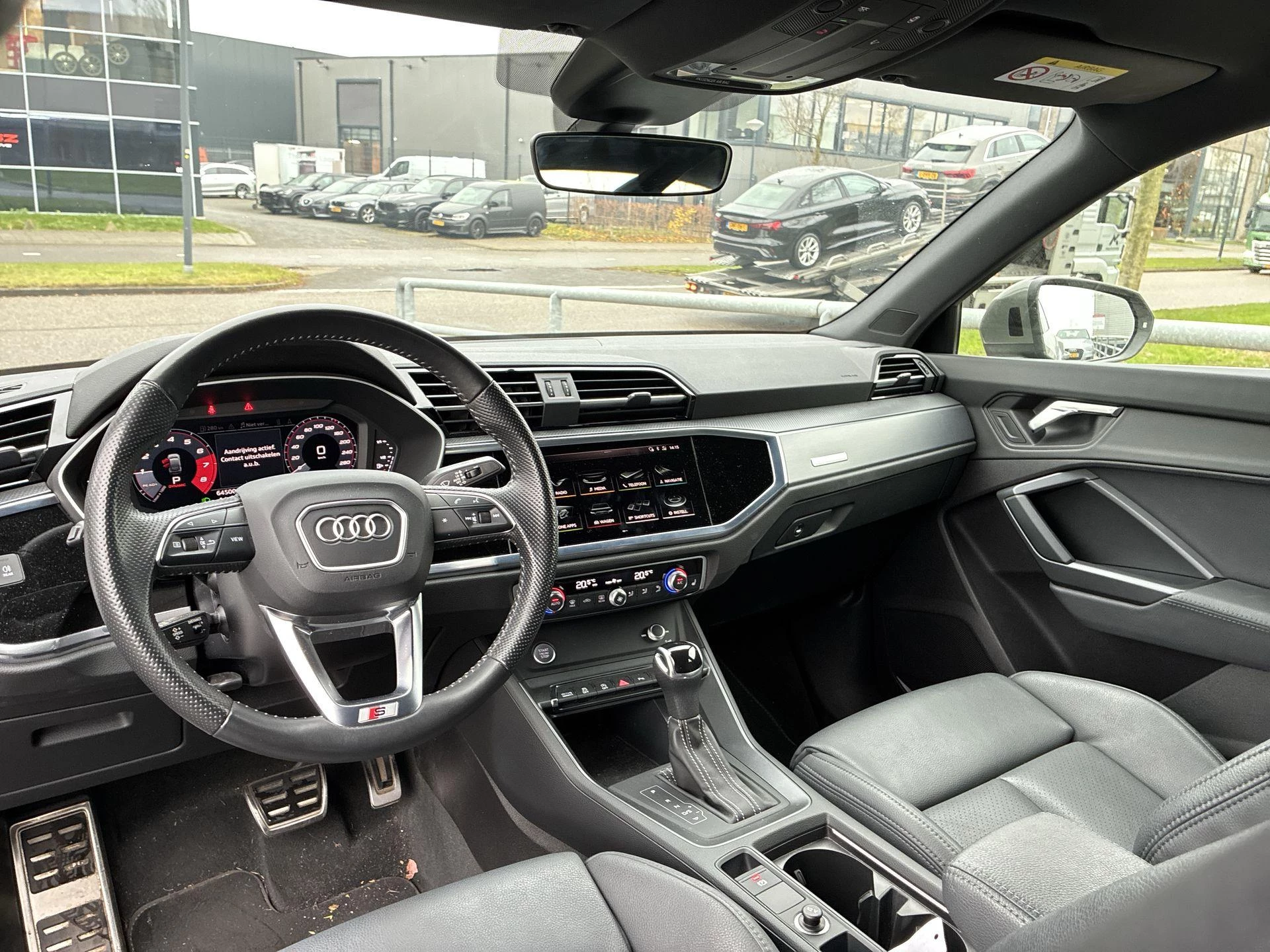 Hoofdafbeelding Audi Q3