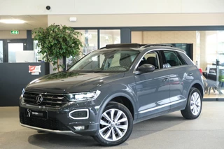 Volkswagen T-Roc 1.0 TSI Style 110PK Urano Pano ACC Navi Trekhaak Cam