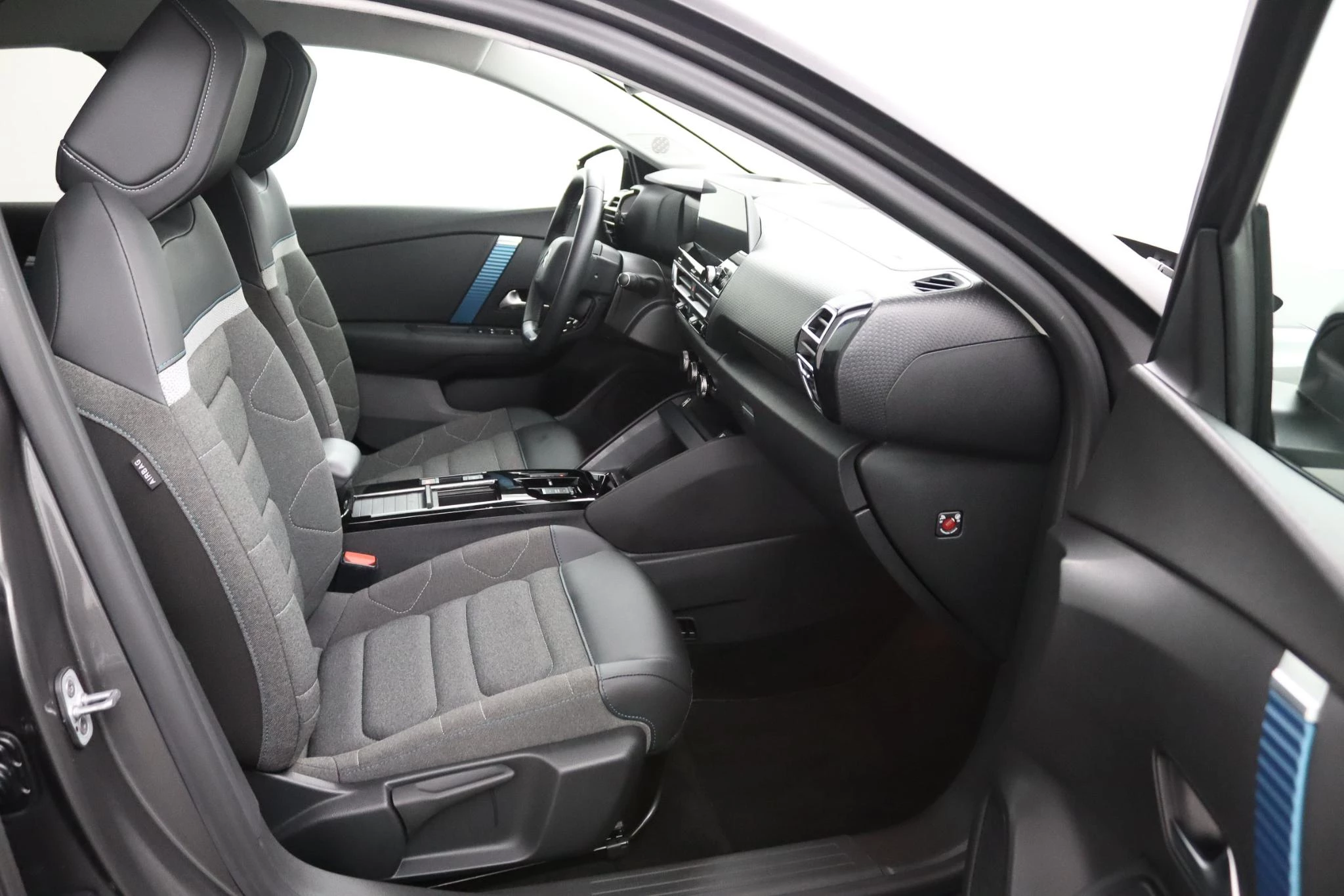 Hoofdafbeelding Citroën ë-C4