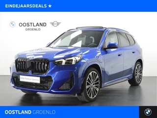 BMW X1 xDrive25e M Sport Automaat / Panoramadak / Trekhaak / Sportstoelen / Achteruitrijcamera / Comfort Access / Stoelverwarming / Adaptieve LED / M Adaptief onderstel / Stoelverwarming / PDC / Parking Assistant