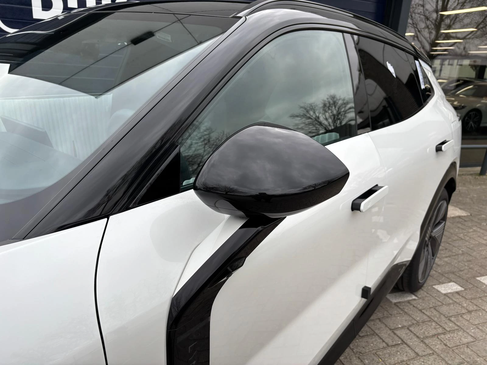 Hoofdafbeelding Lynk & Co 08