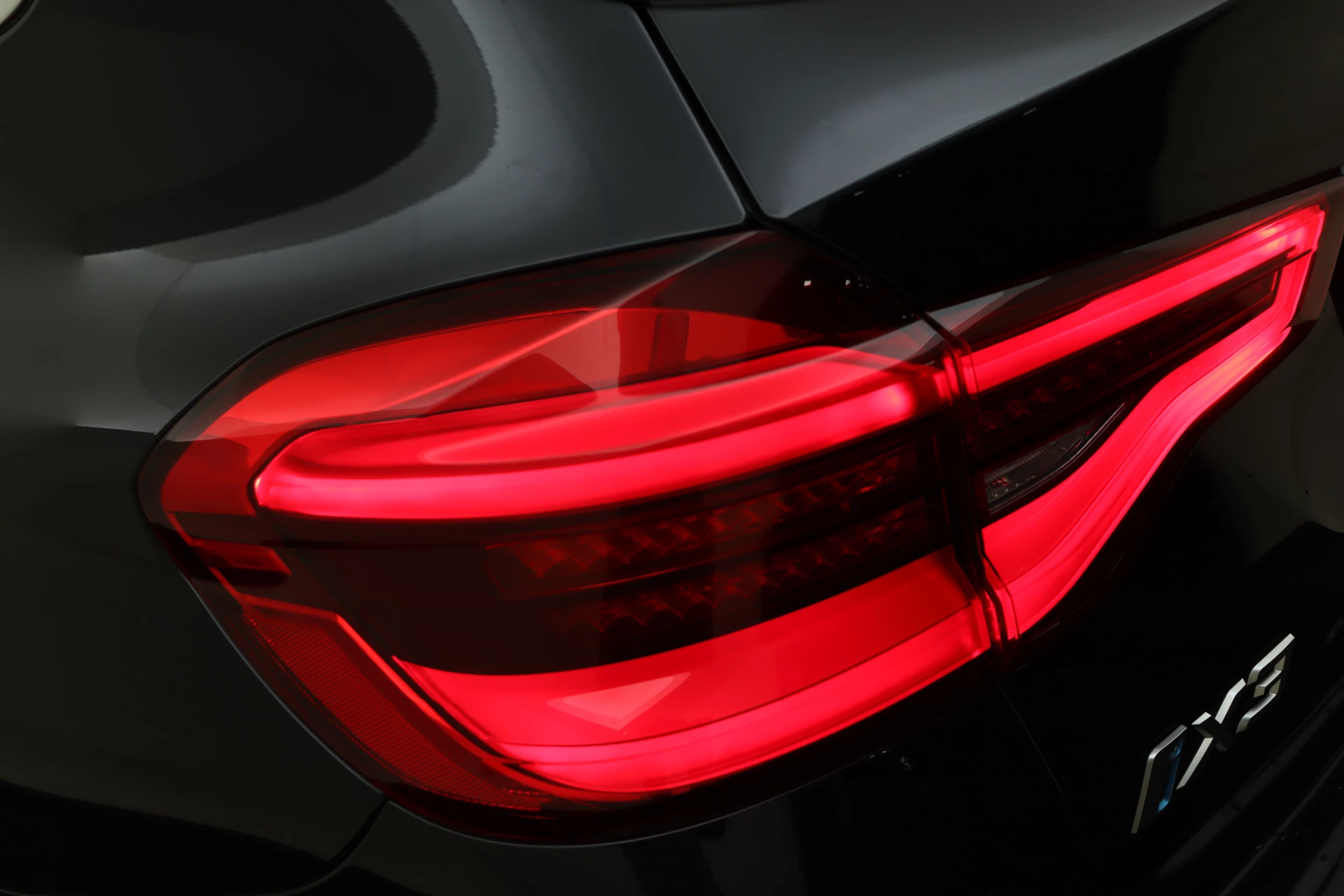 Hoofdafbeelding BMW iX3